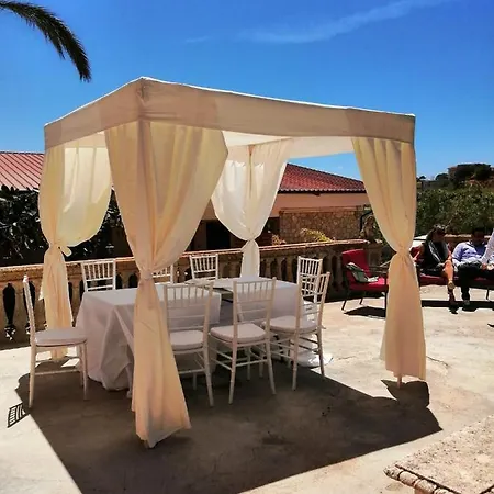Casolare Del Toscano Country Bed & Breakfast *